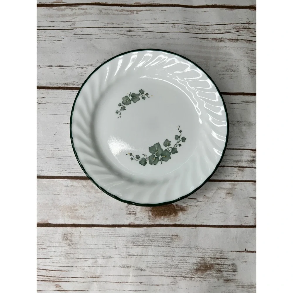 Corelle English Ivy Bread Plates White Green Swirl Rim Set of 4 6.75in